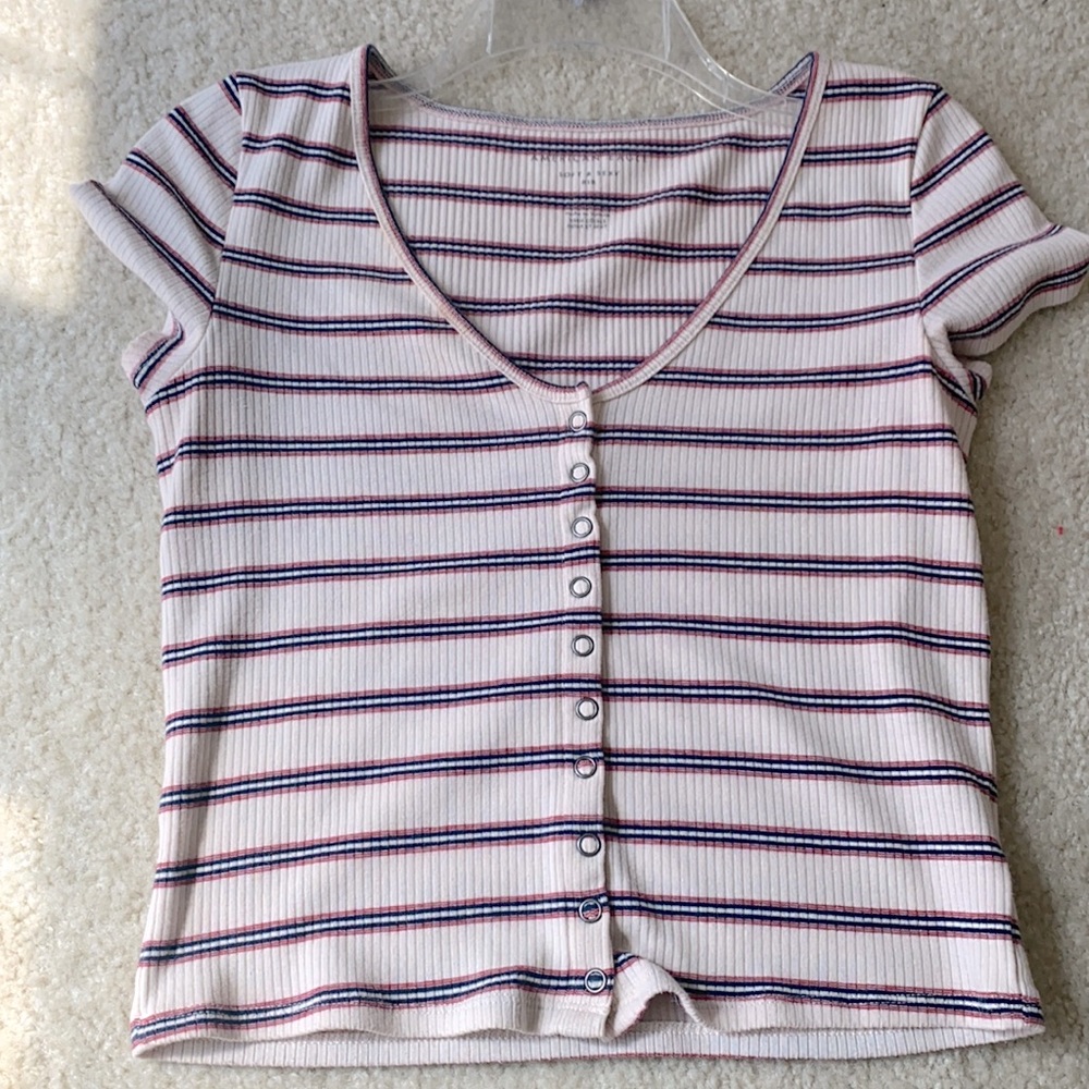 american eagle ribbed shirt! size S